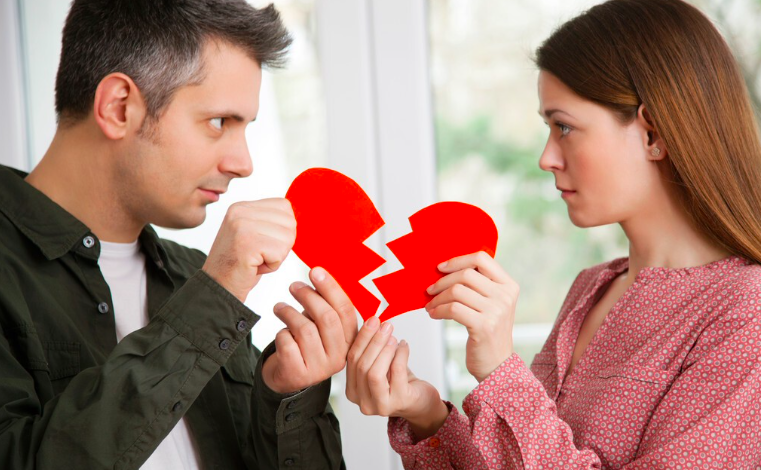 石嘴山离婚如何申请财产保全冻结对方账户